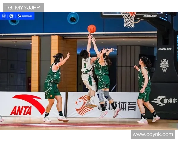 赛后分析：上海篮球队与广州篮球队实力对比及比赛亮点解析