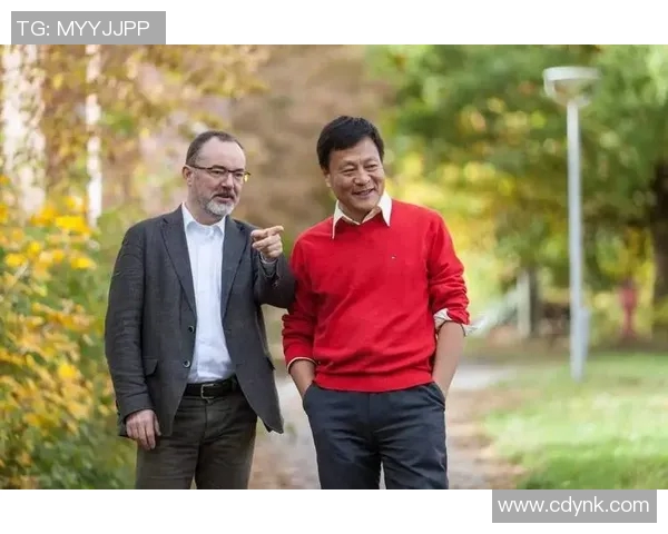 专访羽毛球明星黄丽揭秘她的成功秘诀与奋斗历程 专访羽毛球明星黄丽揭秘她的成功秘诀与奋斗历程