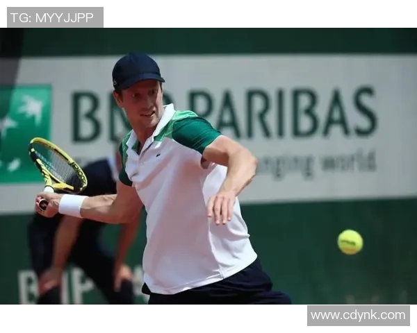 西安网球队以85分稳居邀请赛积分榜首位争夺冠军之路愈发明朗 西安网球队以85分稳居邀请赛积分榜首位争夺冠军之路愈发明朗