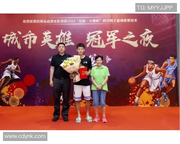 重庆篮球队荣登篮球配合排行榜第一名展现团队默契与实力