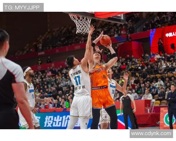 CBA新疆队对阵上海队首发名单分析及比赛前瞻