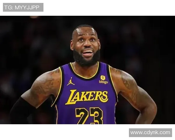 杰伦布朗如何在NBA赛场上展现领导力与卓越表现的秘诀分析