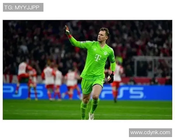 梅西与诺伊尔的巅峰对决足球场上的传奇之战