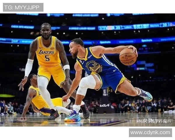 湖人勇士激战回顾10月11日精彩比赛录像全程回放分析